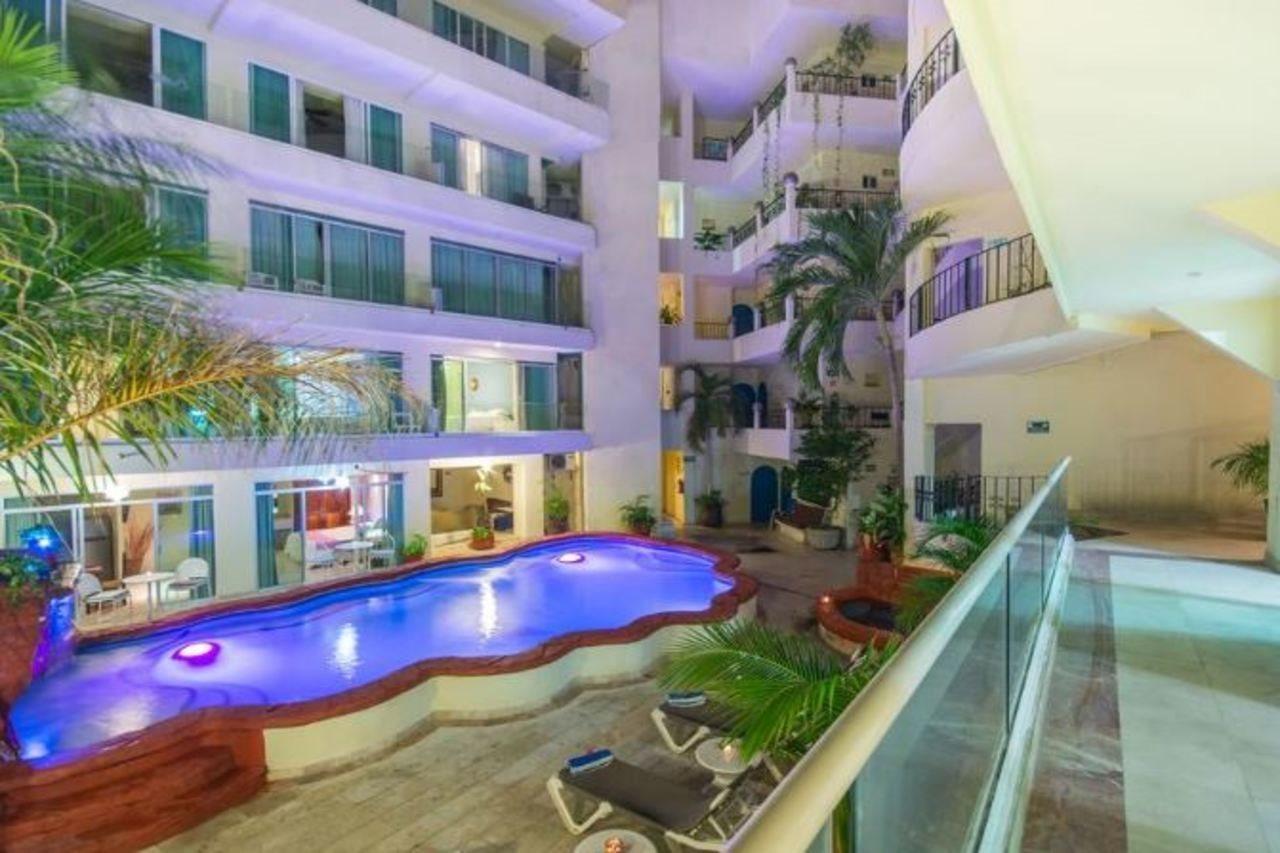 Blue Chairs Beachfront Resort Puerto Vallarta - Adults Only Luaran gambar