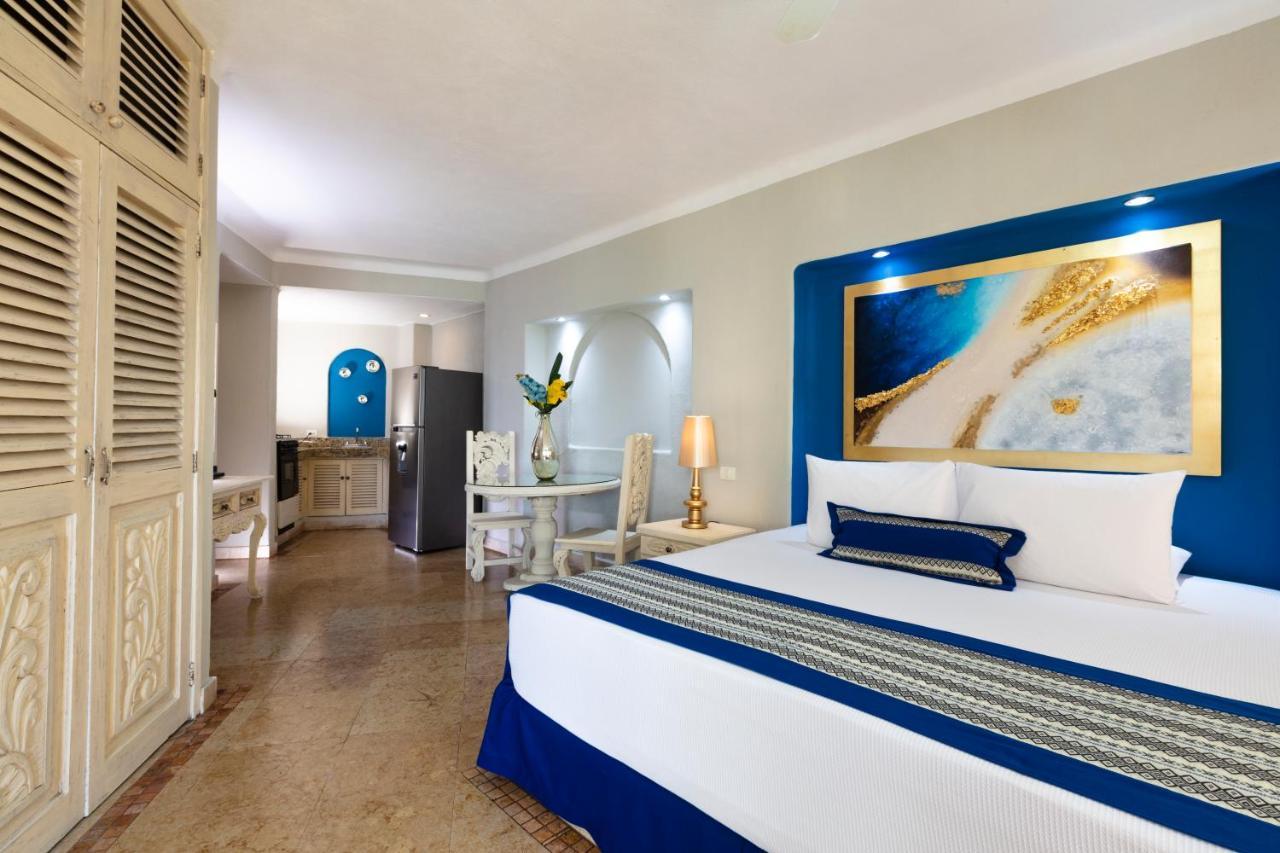 Blue Chairs Beachfront Resort Puerto Vallarta - Adults Only Luaran gambar