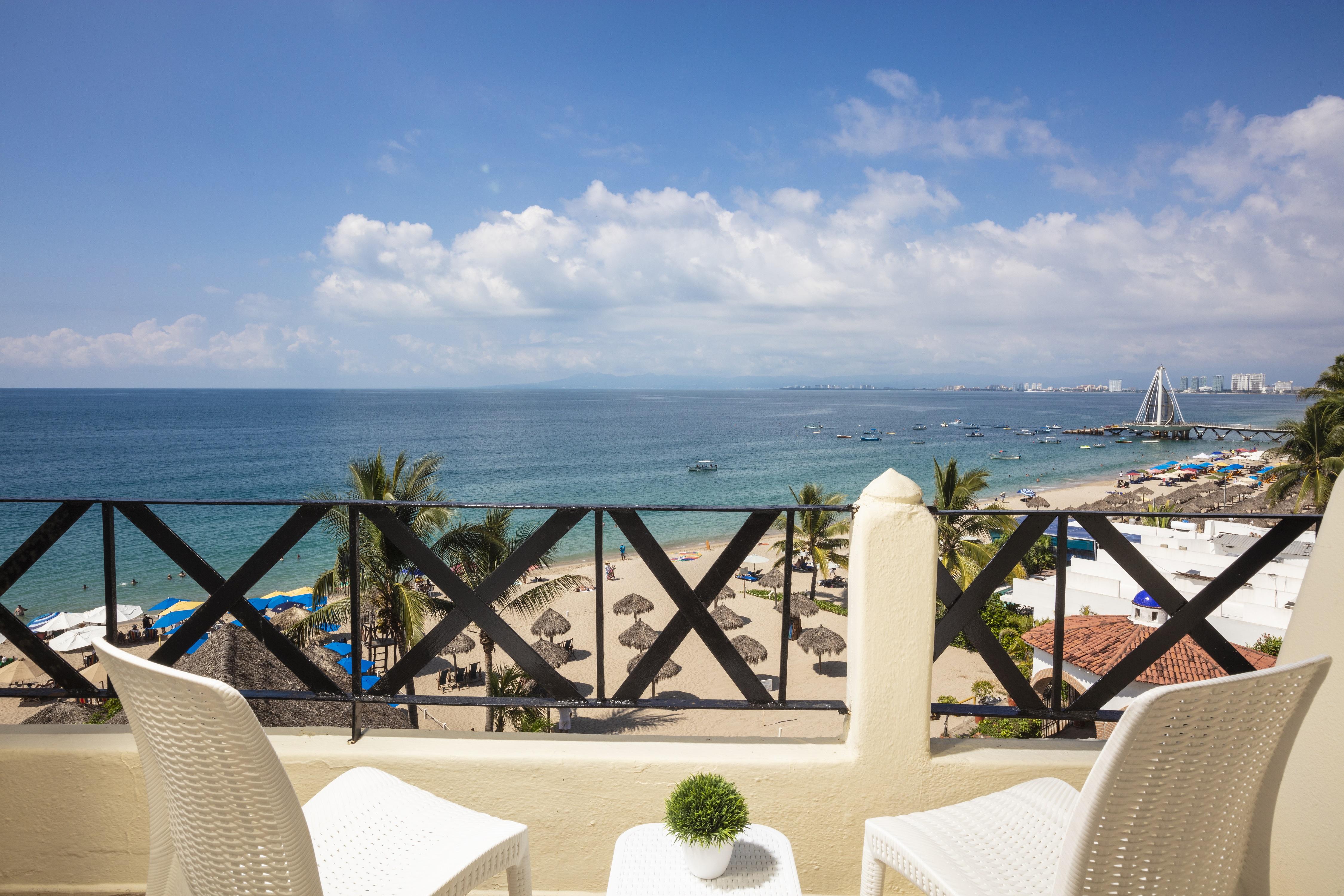 Blue Chairs Beachfront Resort Puerto Vallarta - Adults Only Luaran gambar