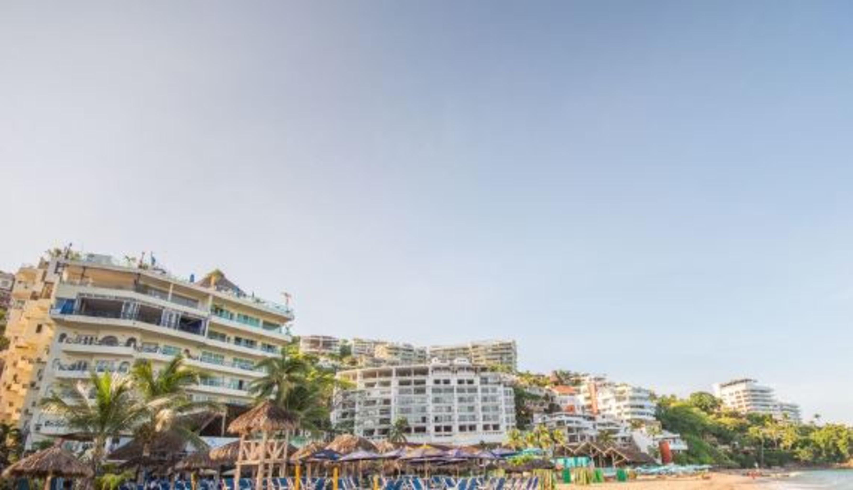 Blue Chairs Beachfront Resort Puerto Vallarta - Adults Only Luaran gambar