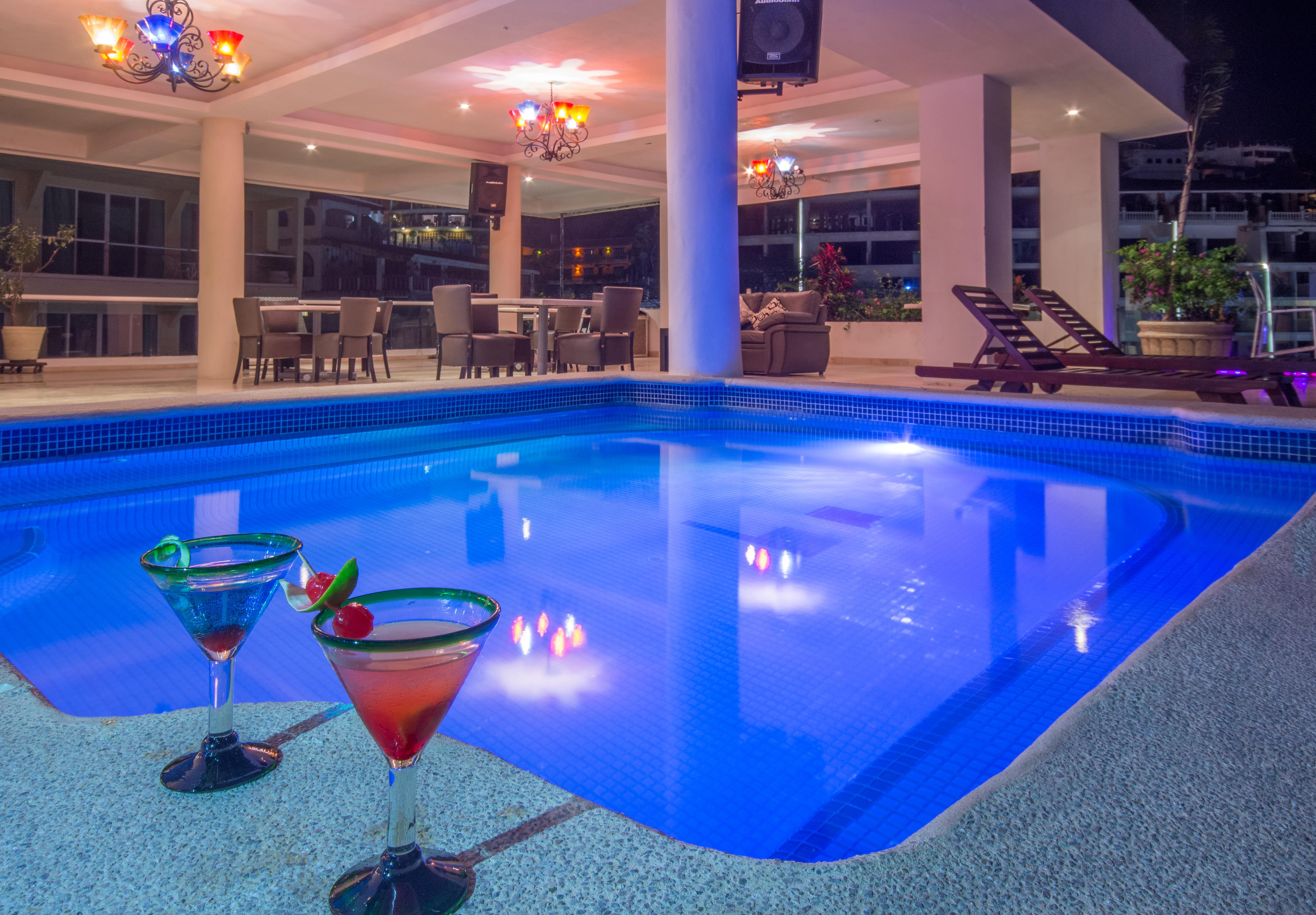 Blue Chairs Beachfront Resort Puerto Vallarta - Adults Only Luaran gambar