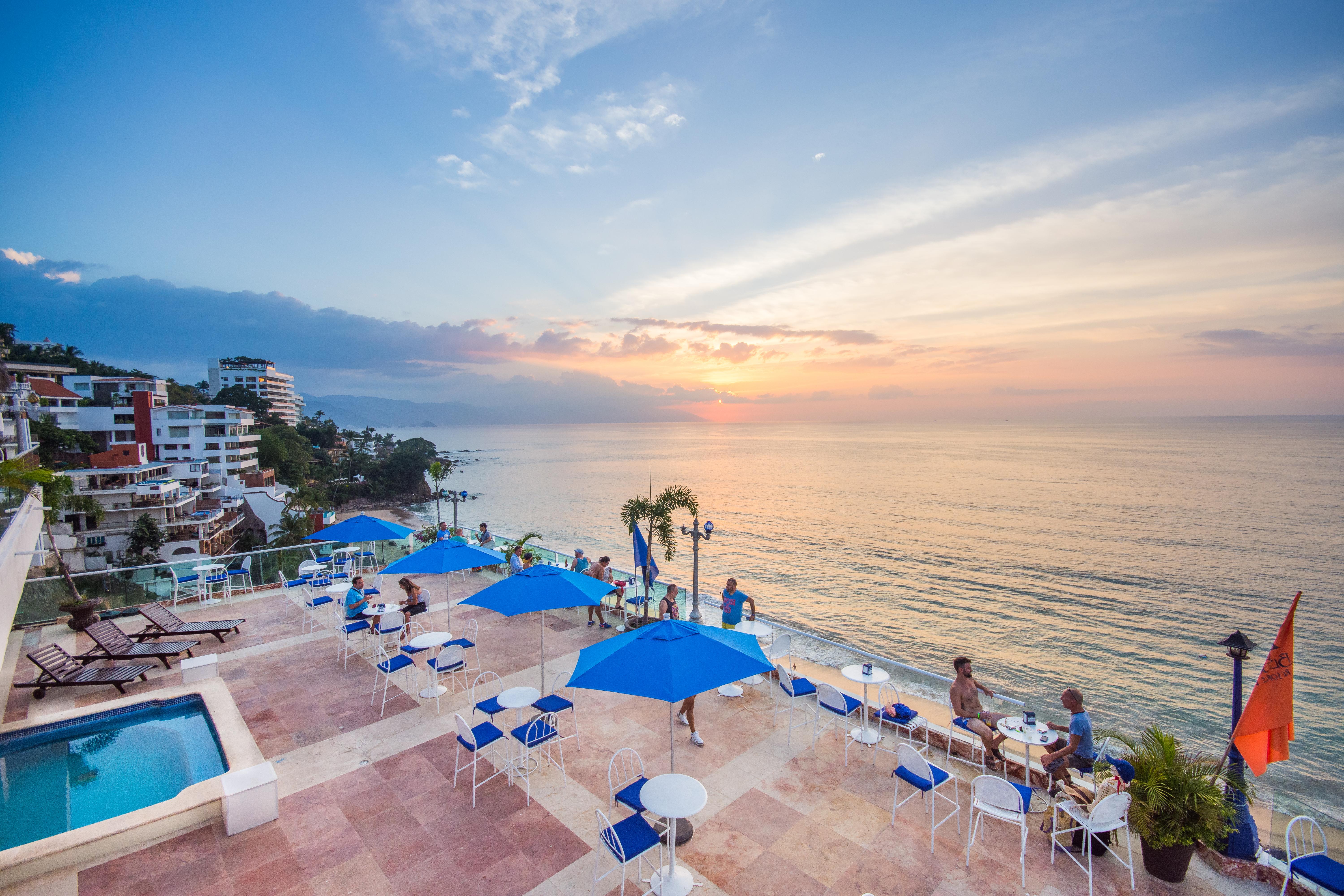 Blue Chairs Beachfront Resort Puerto Vallarta - Adults Only Luaran gambar
