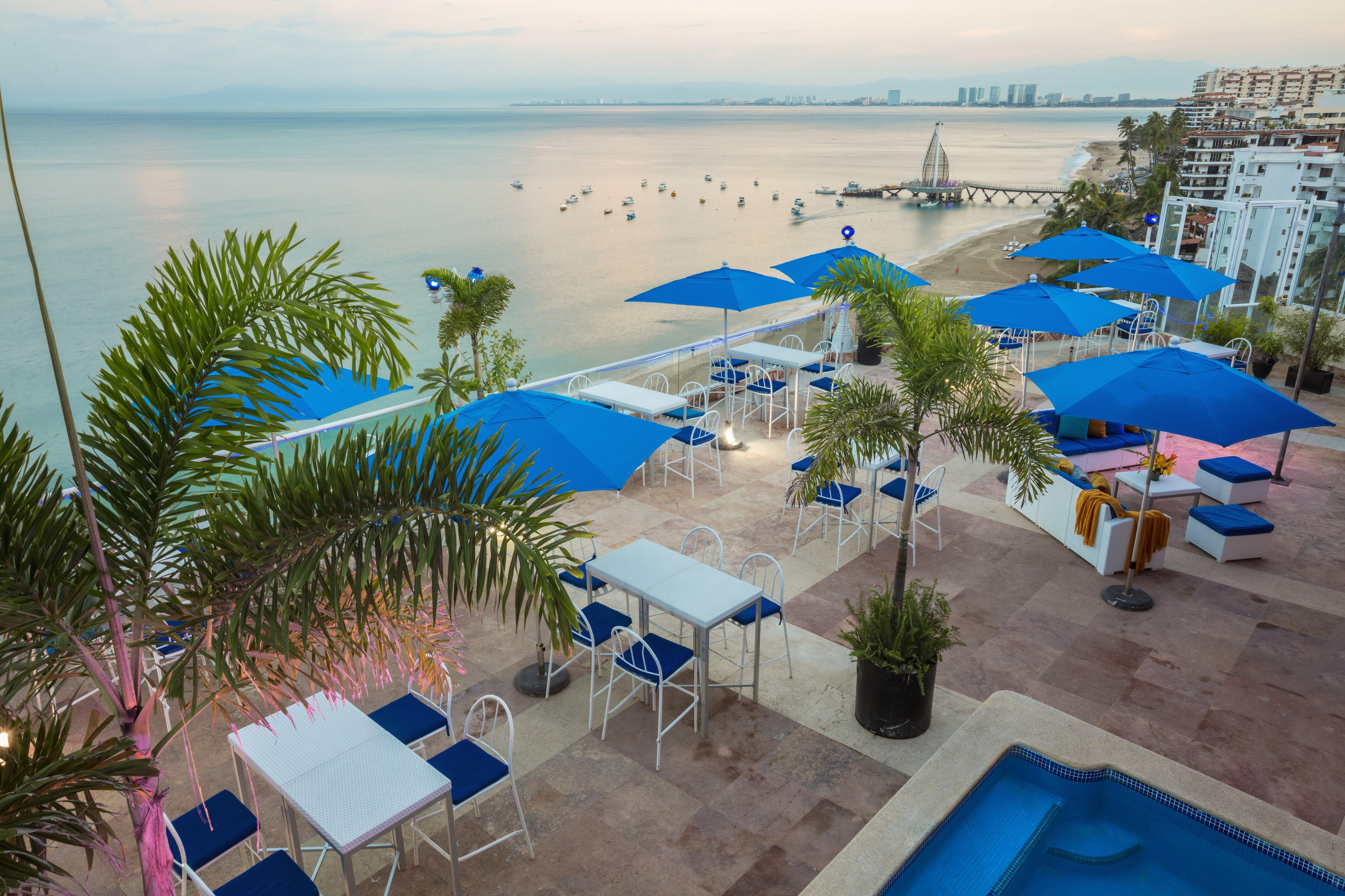 Blue Chairs Beachfront Resort Puerto Vallarta - Adults Only Luaran gambar