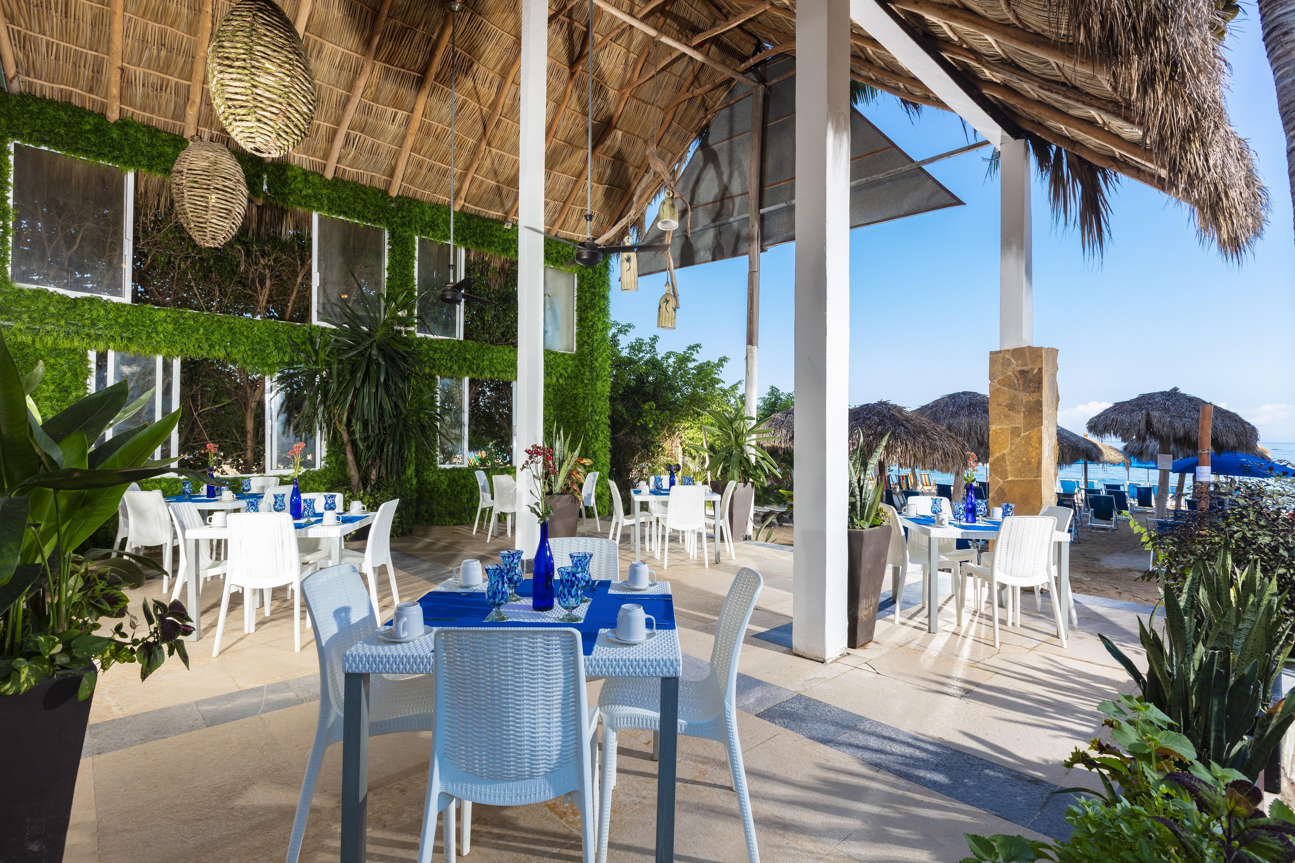 Blue Chairs Beachfront Resort Puerto Vallarta - Adults Only Luaran gambar